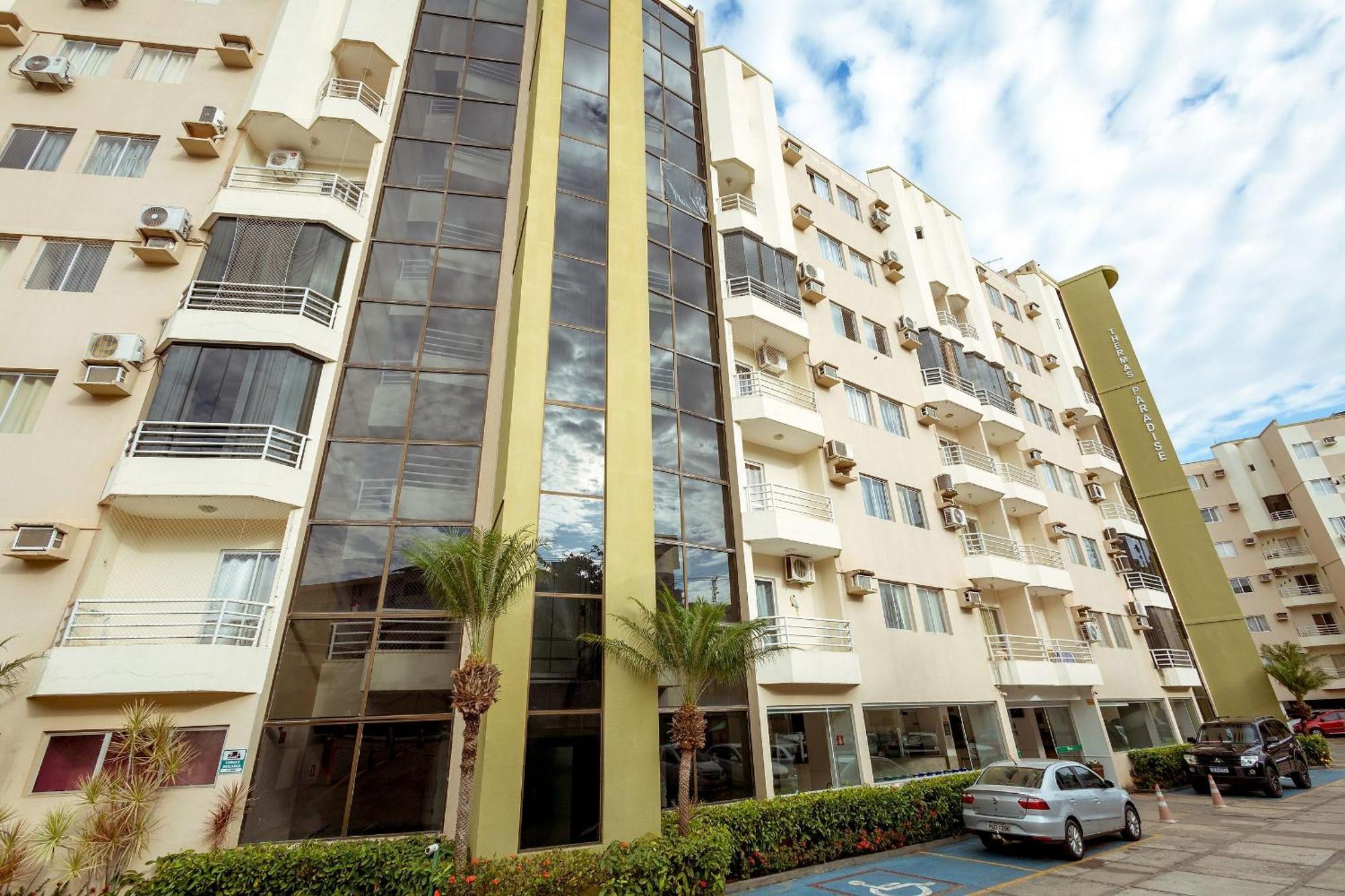 Thermas Paradise - Rio Quente- Duplex 3 Quartos Com Hidromassagem Buitenkant foto