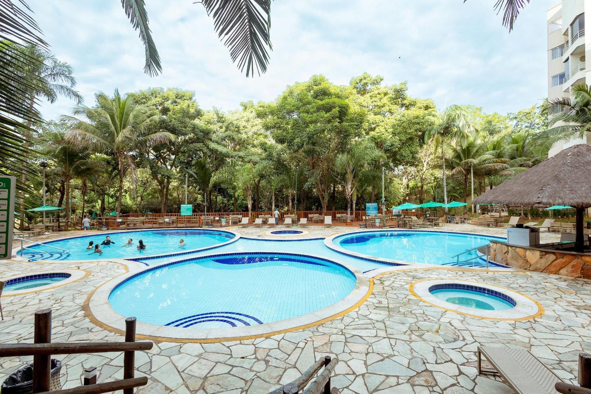 Thermas Paradise - Rio Quente- Duplex 3 Quartos Com Hidromassagem Buitenkant foto