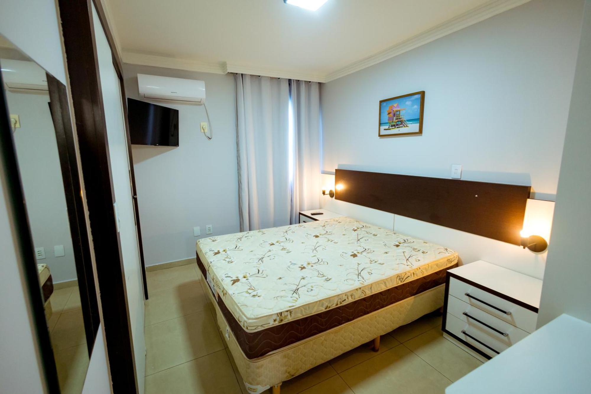 Thermas Paradise - Rio Quente- Duplex 3 Quartos Com Hidromassagem Buitenkant foto